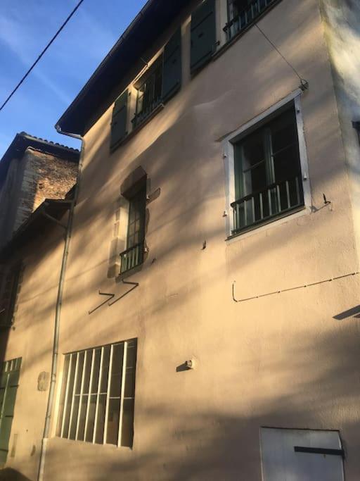 L'Ancienne Forge - A Stylish Medieval Holiday Home Confolens Exterior foto